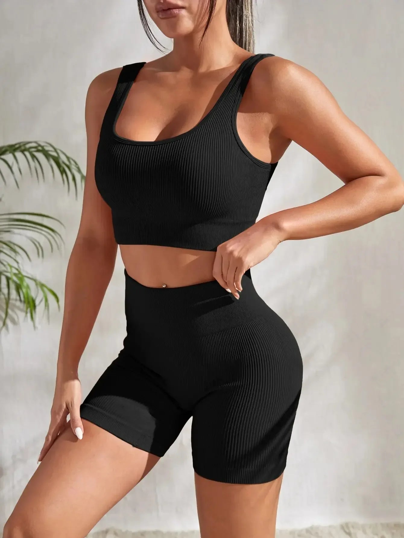 Yogaleven Geribd Set – Crop Top & High Waist Short