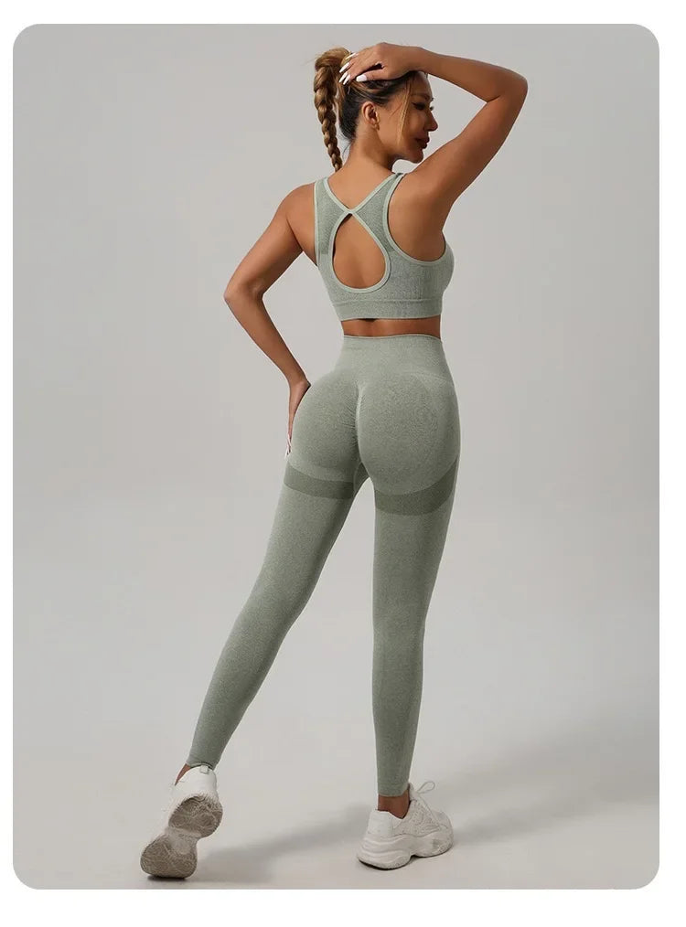 Yogaleven Beauty Back Set – Sportbeha & Heuplift Legging