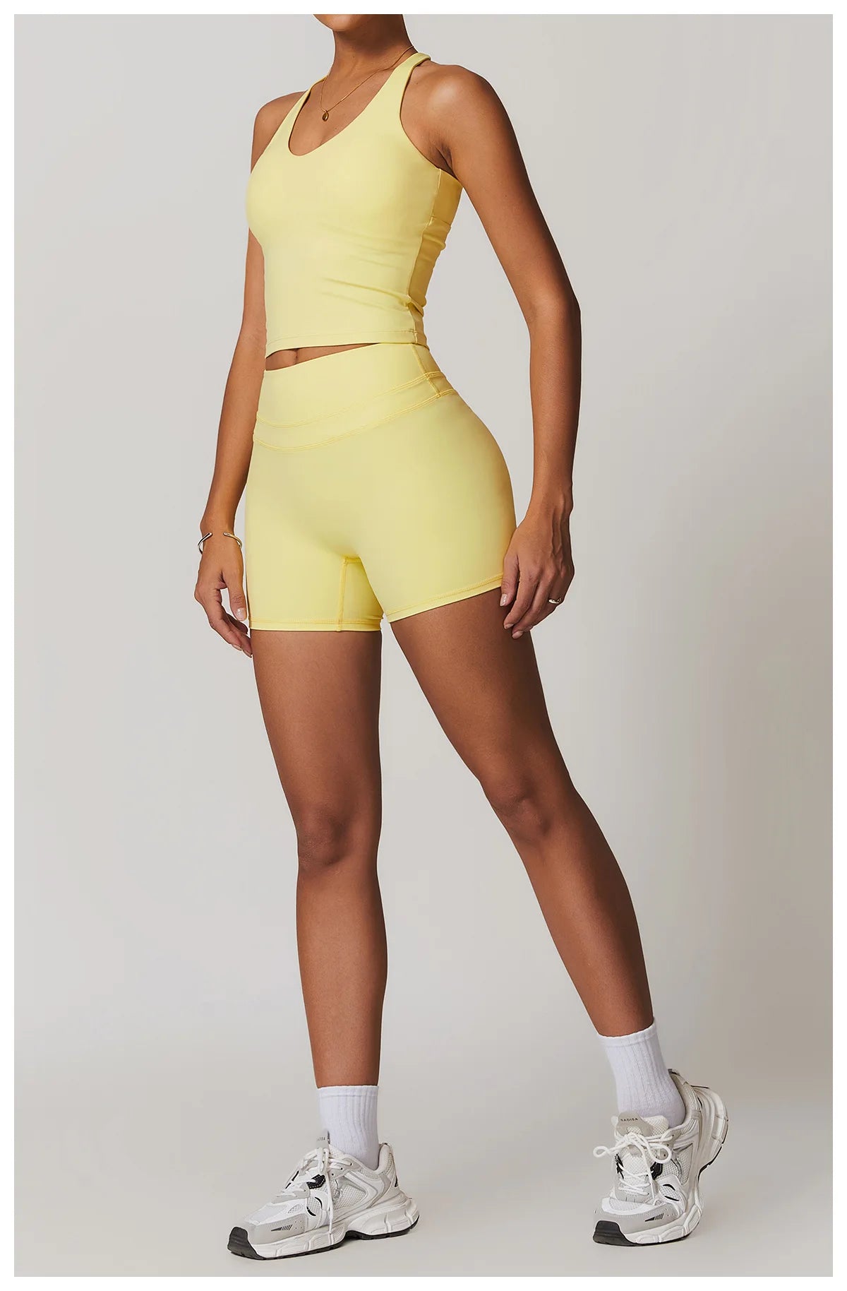 Yogaleven 2-delig Set – Sportbeha & Gymlegging
