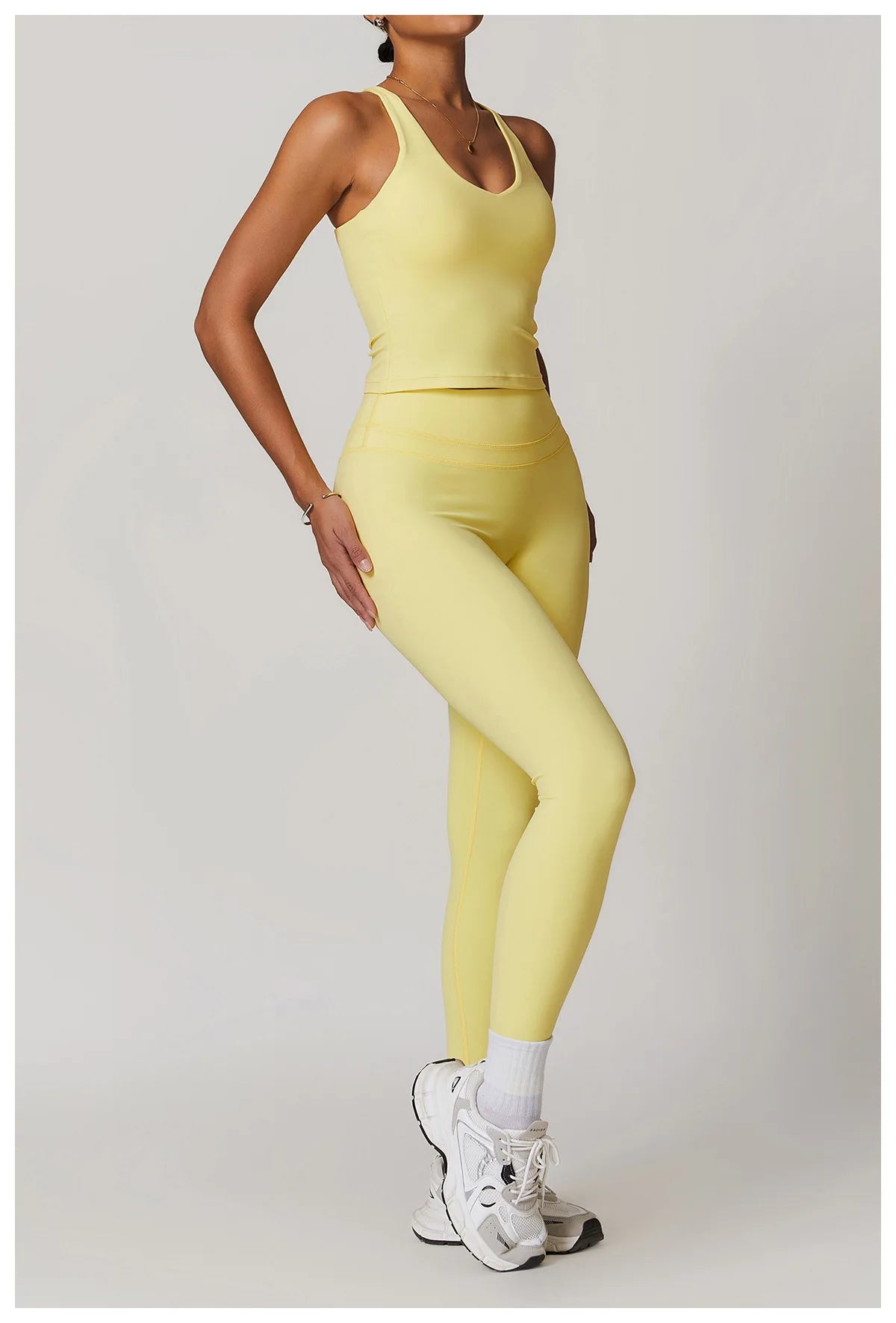 Yogaleven 2-delig Set – Sportbeha & Gymlegging