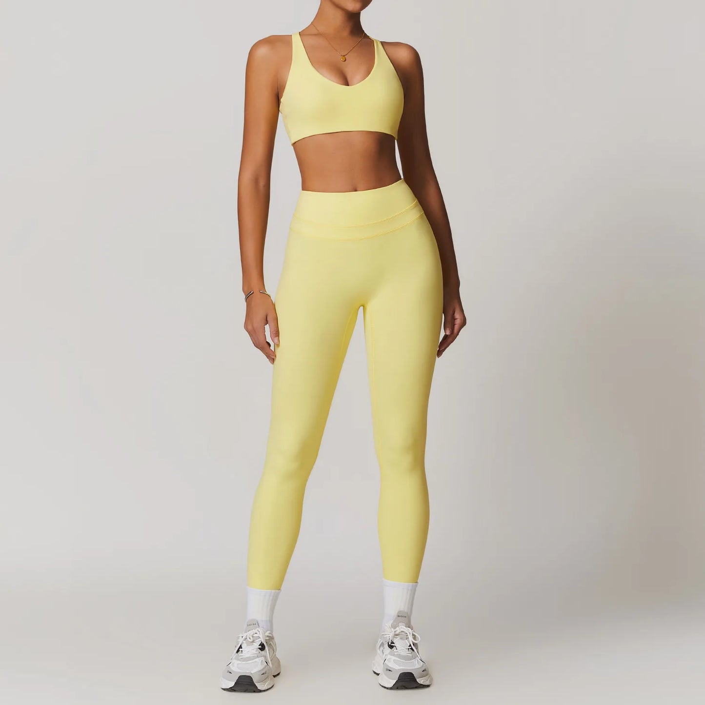 Yogaleven 2-delig Set – Sportbeha & Gymlegging
