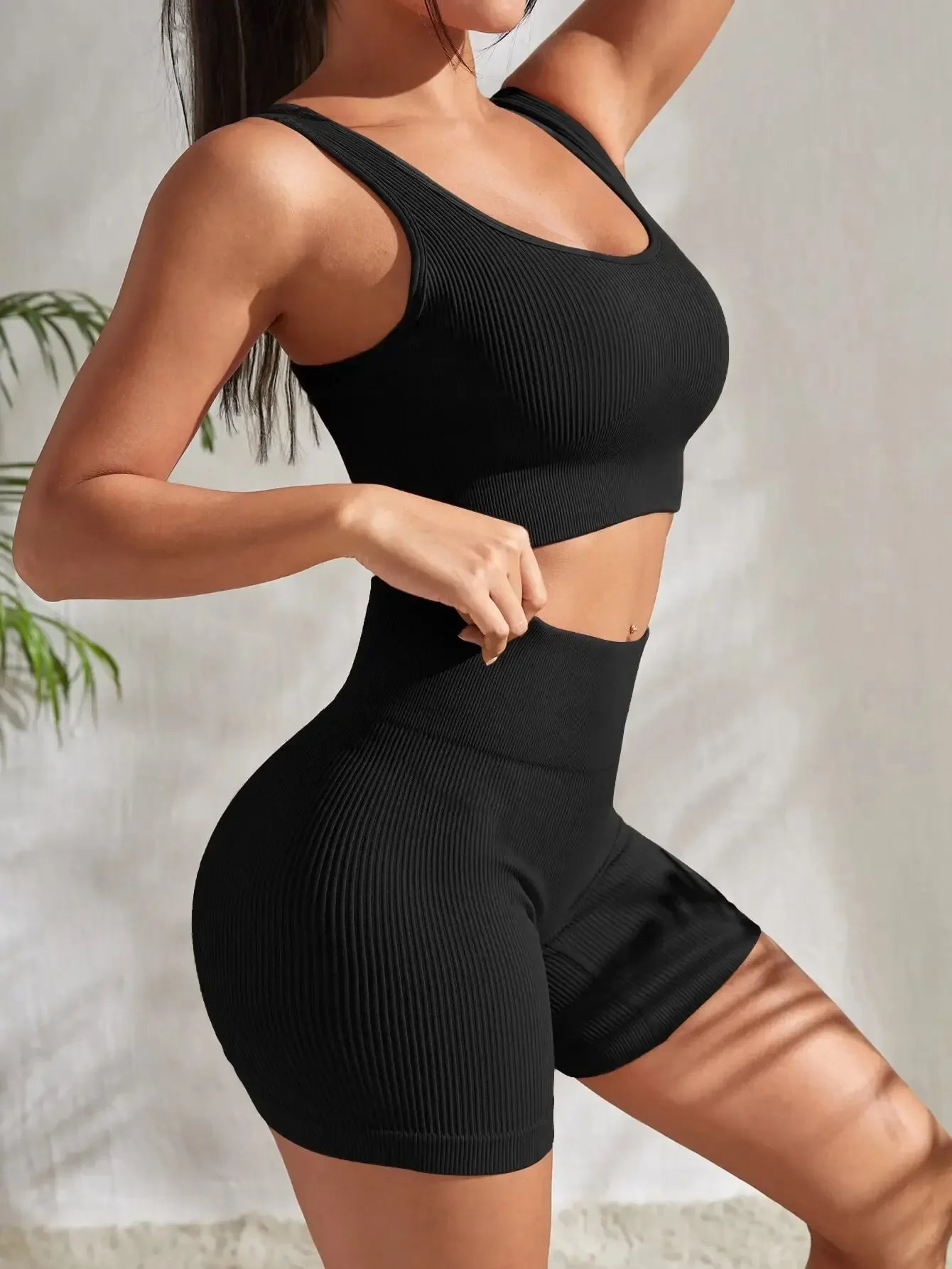 Yogaleven Geribd Set – Crop Top & High Waist Short