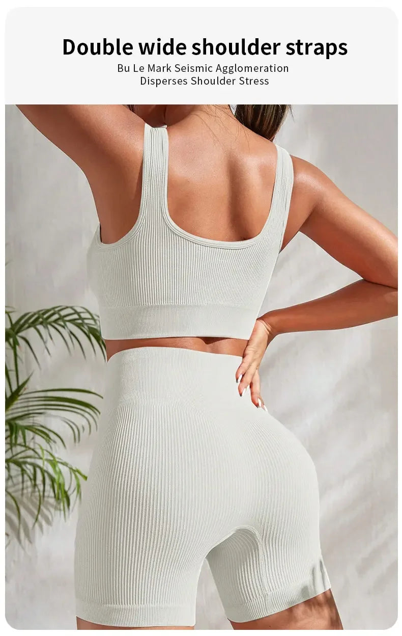 Yogaleven Geribd Set – Crop Top & High Waist Short