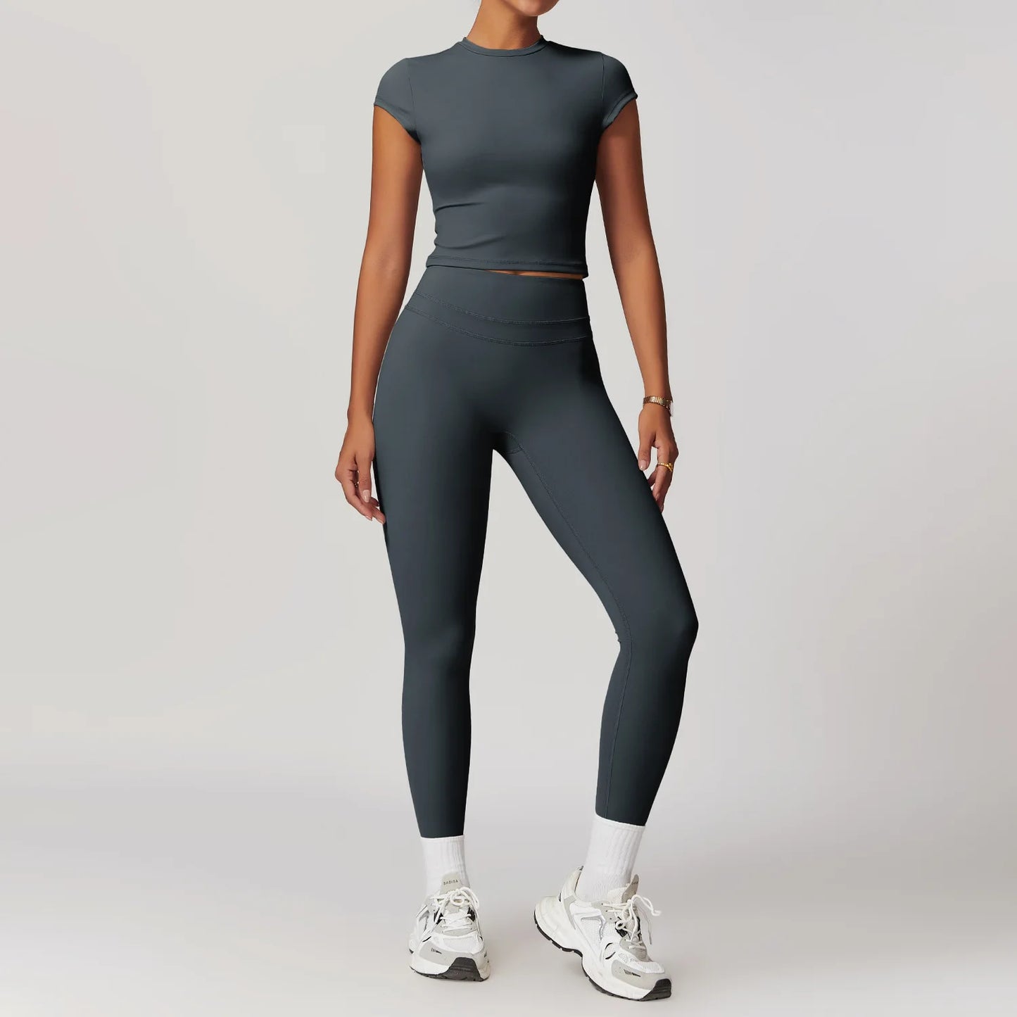 Yogaleven 2-delig Set – Sportbeha & Gymlegging