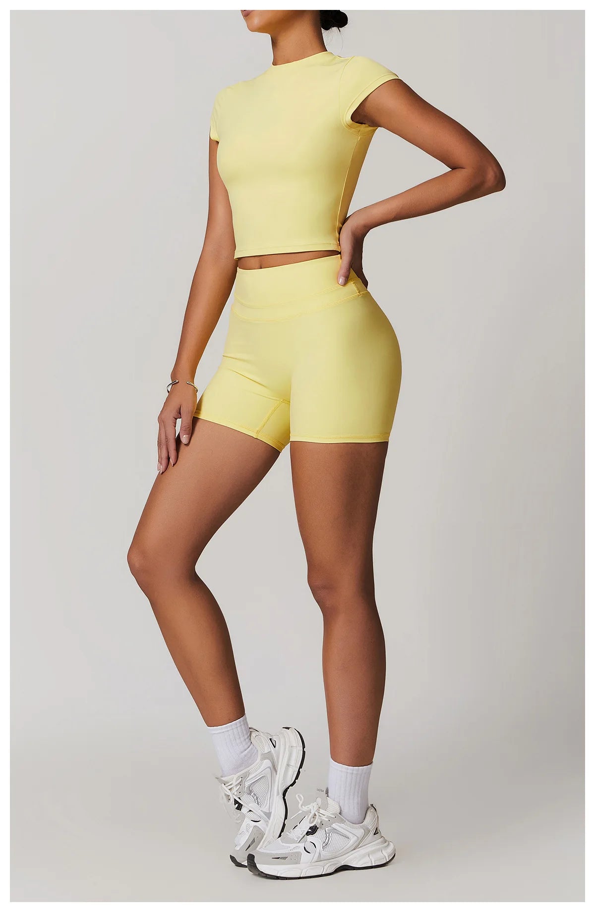 Yogaleven 2-delig Set – Sportbeha & Gymlegging