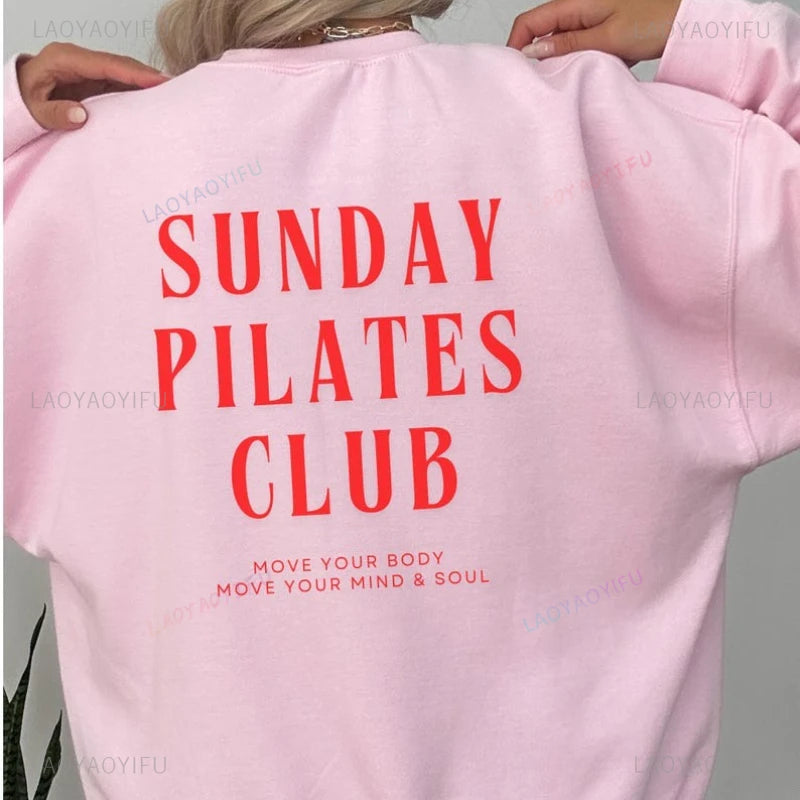 Pilates Club Hoodie – Unisex Katoenen Sweater met Rugprint